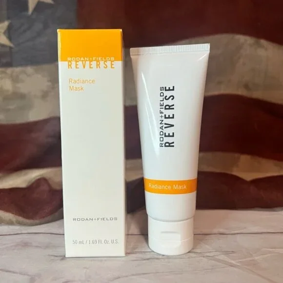 Rodan & Fields Face Mask - Picture 1 of 1